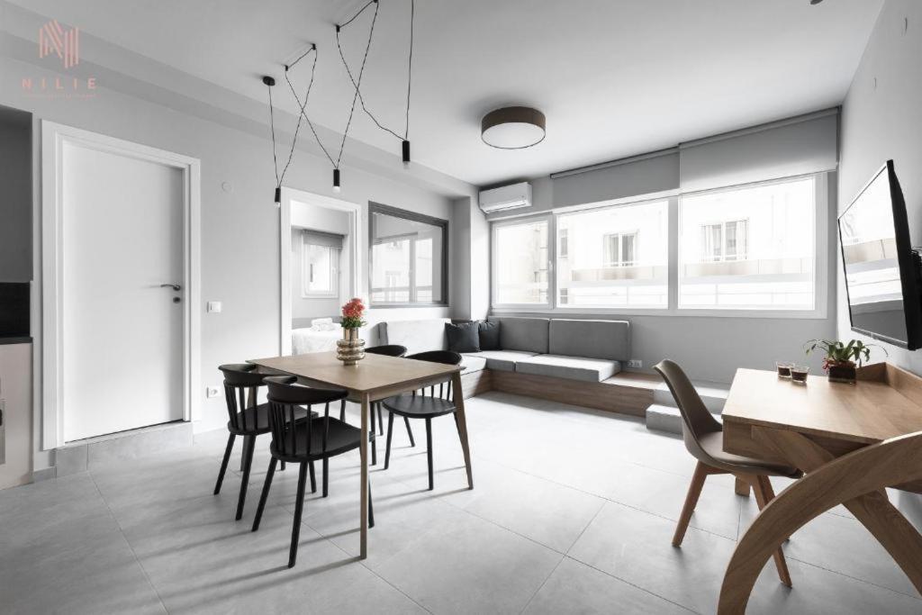 شقة Big Apple Aprts, Nilie Hospitality Mgmt سالونيك المظهر الخارجي الصورة