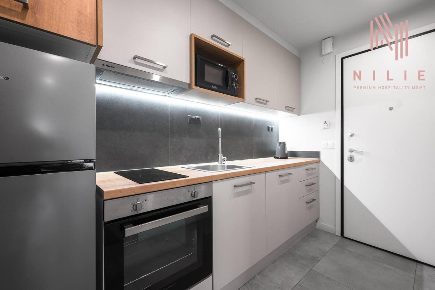 شقة Big Apple Aprts, Nilie Hospitality Mgmt سالونيك المظهر الخارجي الصورة
